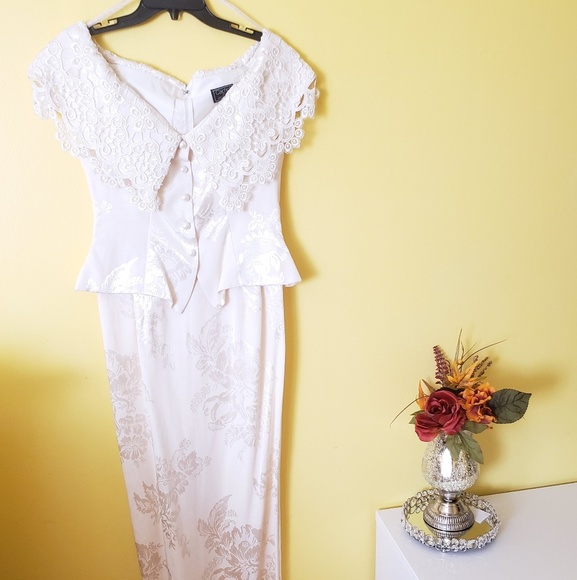 Vintage Ivory Dress, Cachet by Bari Protas - Picture 4 of 11